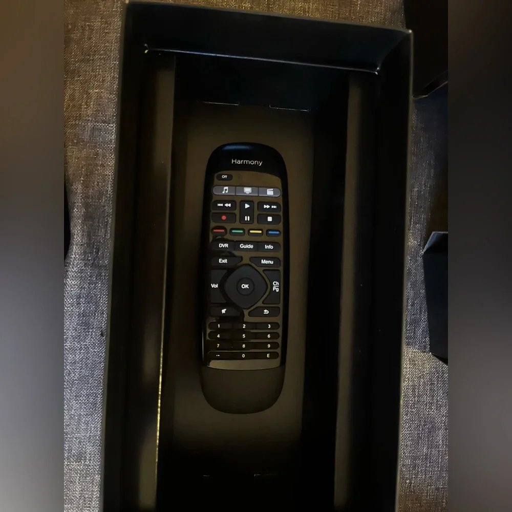 Logitech harmony Smart Control system - Picture 7 of 9